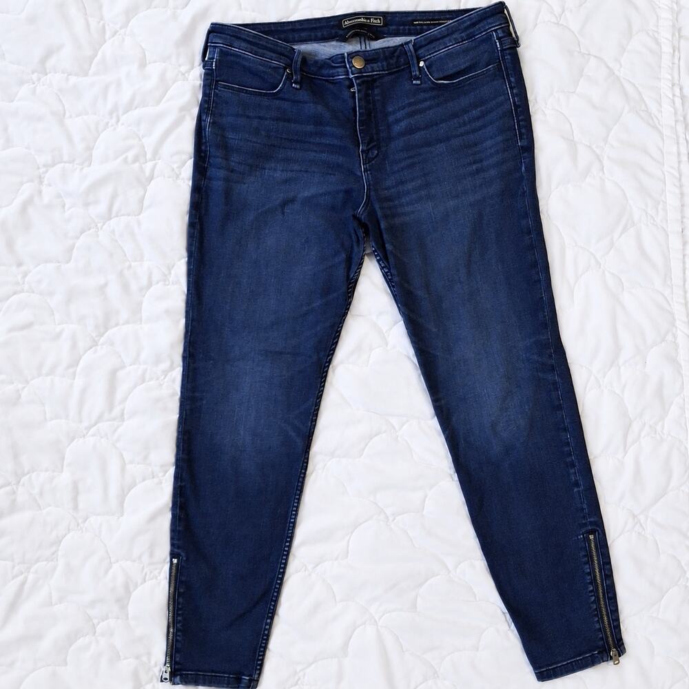Abercrombie & Fitch Mid Rise Super Skinny Ankle Jeans 31/26 Zip Hem